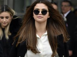 Gómez se encuentra en la capital francesa con motivo de la Semana de la Moda. AP / Z. Scheurer