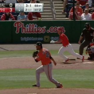 Gallardo, apaleado en su debut con Orioles