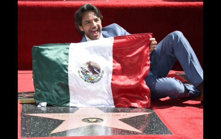 Al tomar la palabra, Derbez agradeció a sus hermanos latinos por ponerlo donde está. AP / C. Pizzello