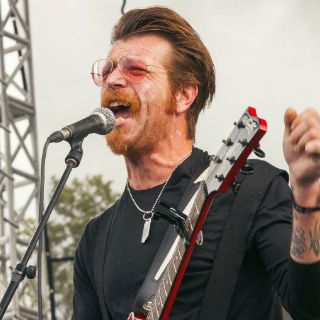 Cantante de Eagles of Death Metal sospecha de vigilantes del Bataclan