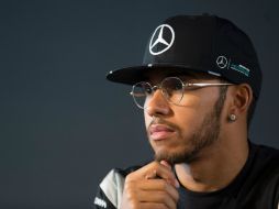 ''Estamos listos para una buena competición. Tengo muchas ganas'', afirma Hamilton. AFP / T. Kienzle