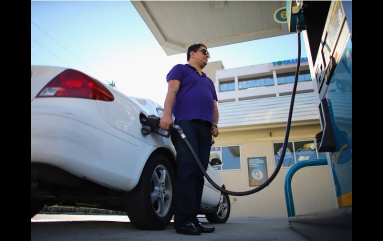 Una de las gasolineras estará ubicada en la Ciudad de México y otra en Monterrey, en tanto que las dos restantes aún están en análisis. AFP / ARCHIVO