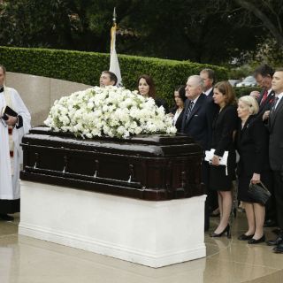 Estados Unidos despide a Nancy Reagan