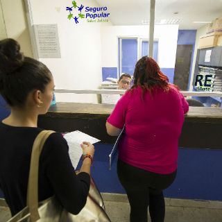 El PRI aplaude inclusión de cáncer de ovario en Seguro Popular