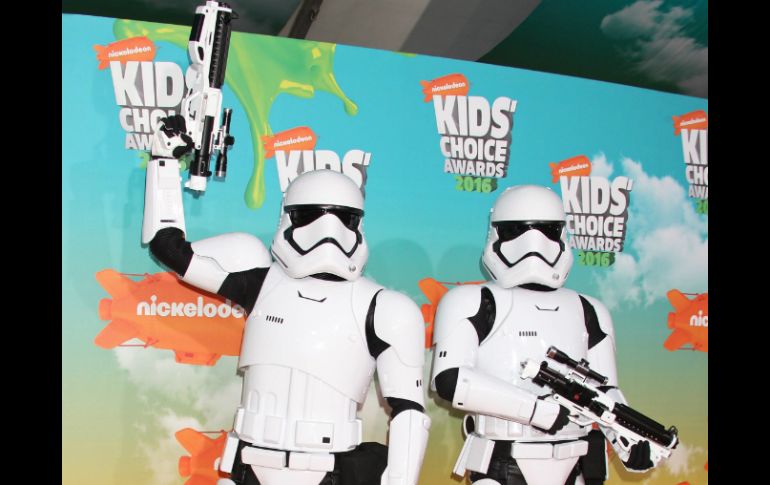 'Star Wars: El Despertar de la Fuerza' fue elegida como la mejor cinta. EFE / J. Morrison