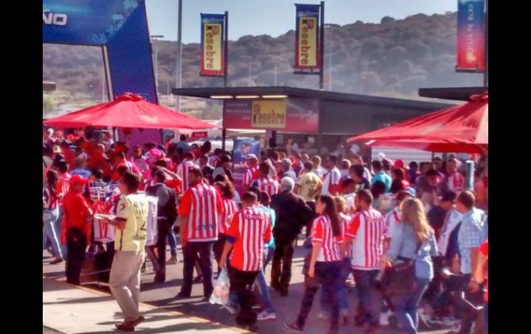 El Clásico nacional es custodiado por mil 590 elementos de distintas corporaciones. EL INFORMADOR / J. Robles