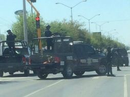 En los dos enfrentamientos fueron asegurados 10 armas largas, numerosos cargadores abastecidos, equipo táctico y cinco vehículos. FACEBOOK / Reynosa Código Rojo