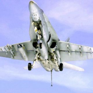 Un helicóptero de los Emiratos se estrella en el Yemen