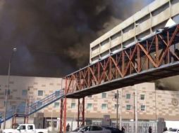 El rector agradeció el apoyo del cuerpo de Bomberos de Nuevo León. TWITTER / @kikezs65