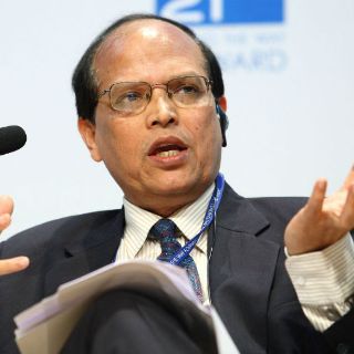 Dimite el gobernador del banco central de Bangladesh