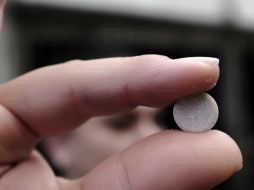 Los médicos podrán recetar analgésicos sólo después de intentar tratamiento con píldoras no adictivas. EFE / ARCHIVO