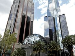 En el mercado de renta variable se operaron 310.2 millones de títulos, por un importe económico de 10 mil 168.1 millones de pesos. NTX / ARCHIVO