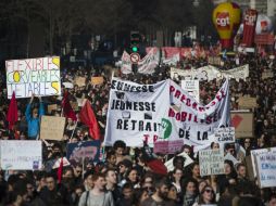 Trabajadores sostienen que sólo servirá para reducir las protecciones de las que gozan. EFE / I. Langsdon