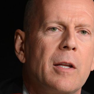 Bruce Willis, por concretar obra en México