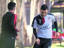 Cero errores. Ante La Máquina, la zaga rojinegra, que comanda Rafael Márquez, no puede fallar. MEXSPORT /