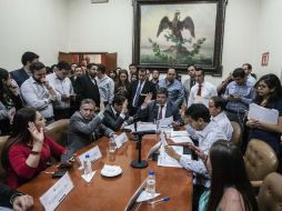 La regularización de las Empresas de Redes de Transporte se dio en medio de discusiones y jaloneos. EL INFORMADOR / R. Tamayo