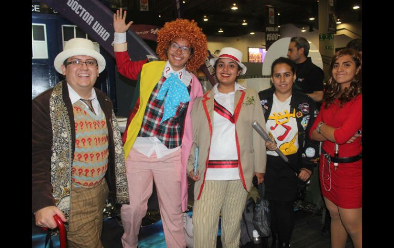 Llegan vestidos como los protagonistas de la popular serie. NTX / ARCHIVO