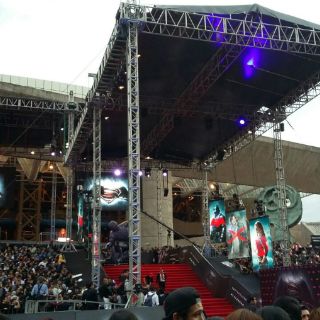 Fans mexicanos, listos para 'Batman v Superman'