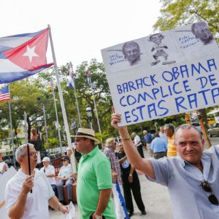 Detienen a decenas de opositores de llegada de Obama a Cuba