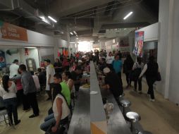 Los locales de comida de la planta baja y el primer piso fueron de los primeros en abrirse. EL INFORMADOR / F. Atilano