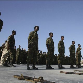 Ataque contra base militar en Somalia deja al menos 35 muertos