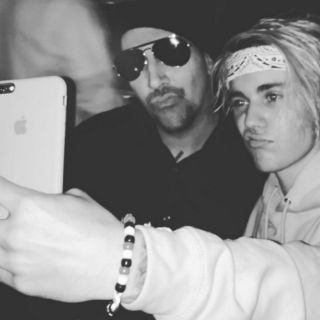 Marilyn Manson posa junto a Justin Bieber