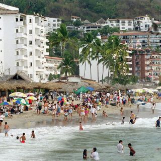 Prevén derrama superior a mil 500 MDP en Puerto Vallarta