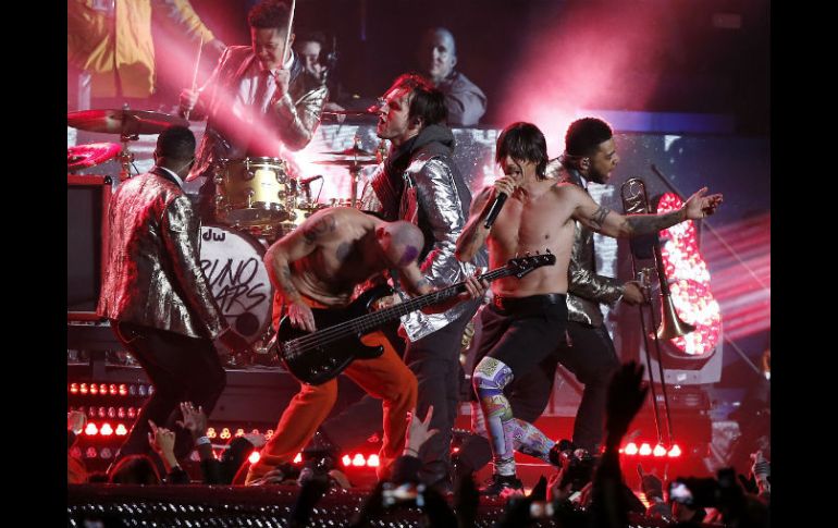 La banda liderada por Anthony Kiedis está en la recta final en selección de temas. AP / ARCHIVO