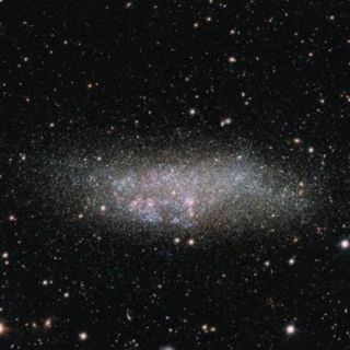 Captan una nueva imagen de WLM, una galaxia solitaria