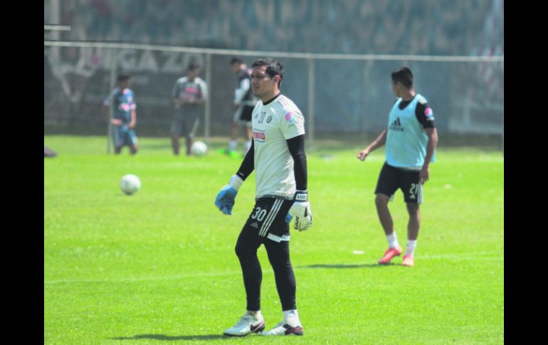 Buen torneo. Rodolfo Cota ha entregado buenas cuentas. EL INFORMADOR / F. Atilano