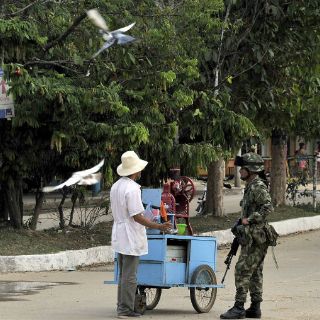 En territorio de las FARC, pocos creen en la paz en Colombia