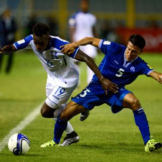 El Salvador empata con Honduras