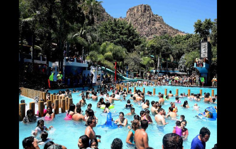 Uno de los balnearios más visitados es el ubicado en la carretera a Saltillo. EL INFORMADOR / M. Vargas