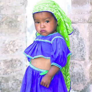 Donde la tierra… allá abajo brilla