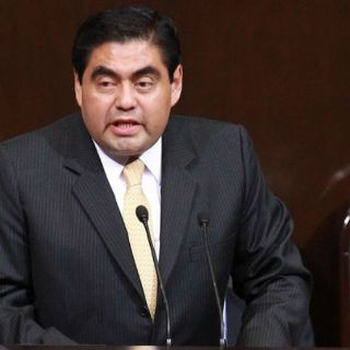 Barbosa pide limpiar al PRD de traidores