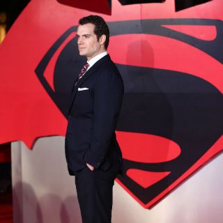 'Batman vs Superman' lidera taquilla de EU en su estreno