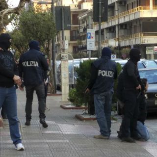 Bélgica pedirá entrega de argelino detenido en Italia