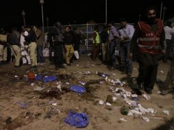 Al menos 65 personas murieron en un atentado suicida el domingo cerca de un parque de Lahore. EFE / R. Dar