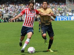 El partido de la fecha 12 entre Chivas y Pumas cambia de horario. NTX / ARCHIVO