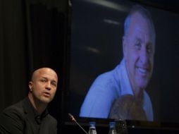 Jordi compareció ante los medios poco después de que el primer equipo del Barça. EFE / Q. García