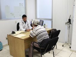 Al tener estreñimiento, inflamación, evacuaciones, sangrados o dolor abdominal intenso se debe ir al doctor. EL INFORMADOR / ARCHIVO