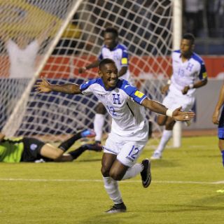 Honduras vence a El Salvador