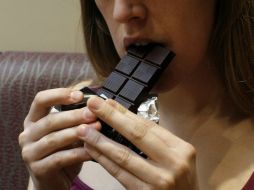 Cuando se apetece comer chocolate, es porque se necesita magnesio, cromo o complejo B. AP / ARCHIVO