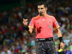 Hernández tendrá la responsabilidad de dirigir este duelo, el más llamativo de la semana. MEXSPORT / ARCHIVO