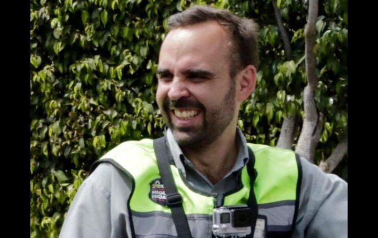 El funcionario señaló que la Embajada tenía objetos obstaculizando la calle. FACEBOOK / Arne aus den Ruthen