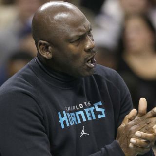 Michael Jordan, el deportista retirado que más gana