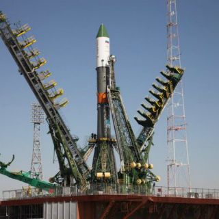 La nave de carga Progress despega rumbo a la EEI