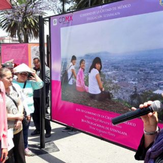 Inauguran exposición fotográfica sobre la mujer en Iztapalapa