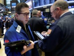 Los principales indicadores en la Bolsa de Valores de Nueva York abrieron con resultados mixtos. AP / ARCHIVO