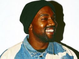 En febrero West había tuiteado que el álbum 'nunca, nunca, nunca estaría en Apple'. TWITTER / @kanyewest